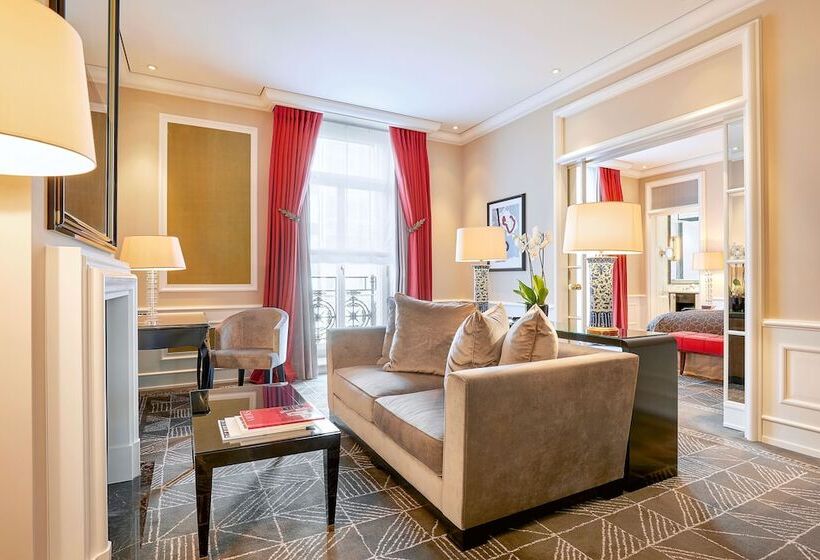 سوییت, Baur Au Lac