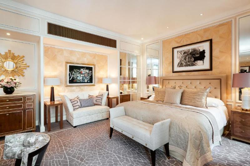 اتاق لوکس, Baur Au Lac