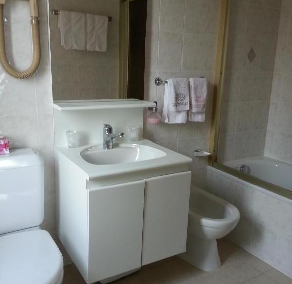 غرفة قياسية مطلّة علي البحيرة, Colibrì