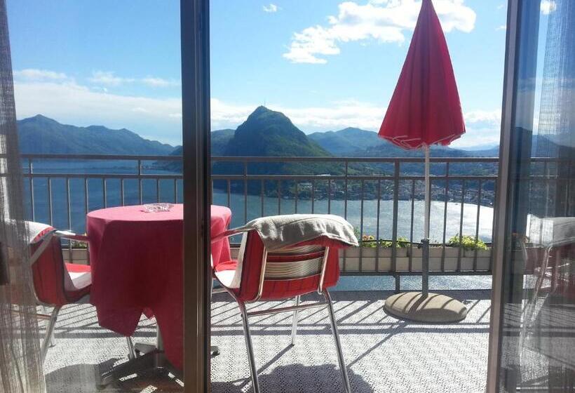 Júnior Suíte Vista Lago, Colibrì