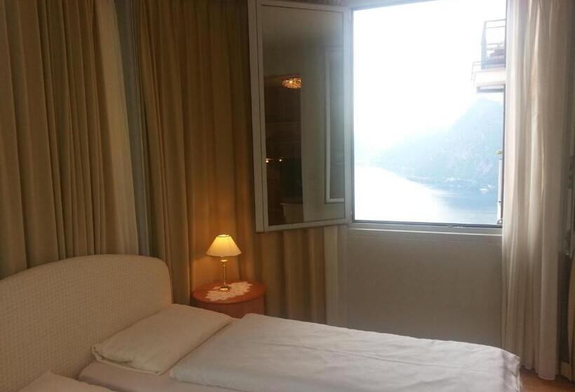 Quarto Estandar com Vistas, Colibrì