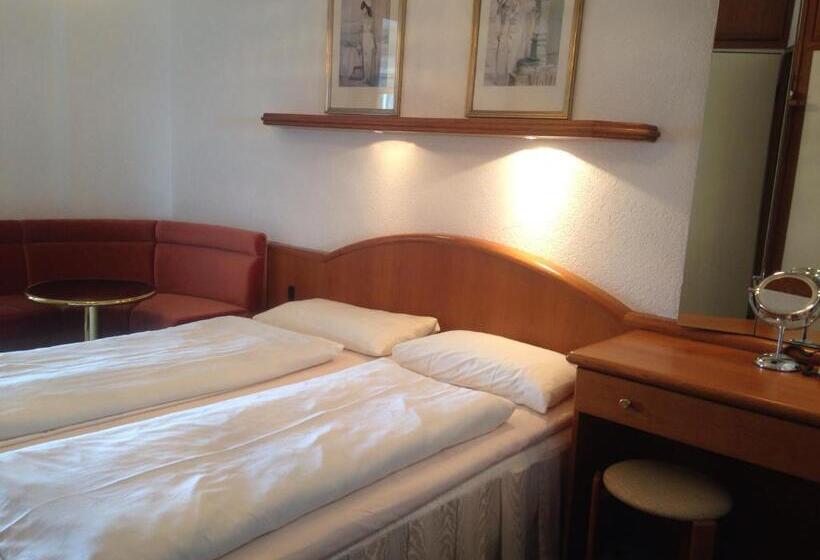 Quarto Estandar Individual, Colibrì