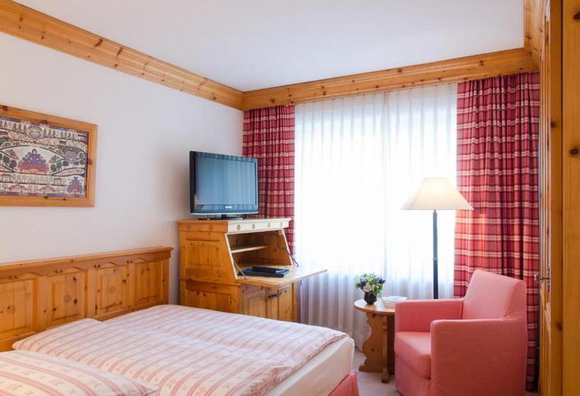 غرفة قياسية فردية, Crystal Hotel Superior