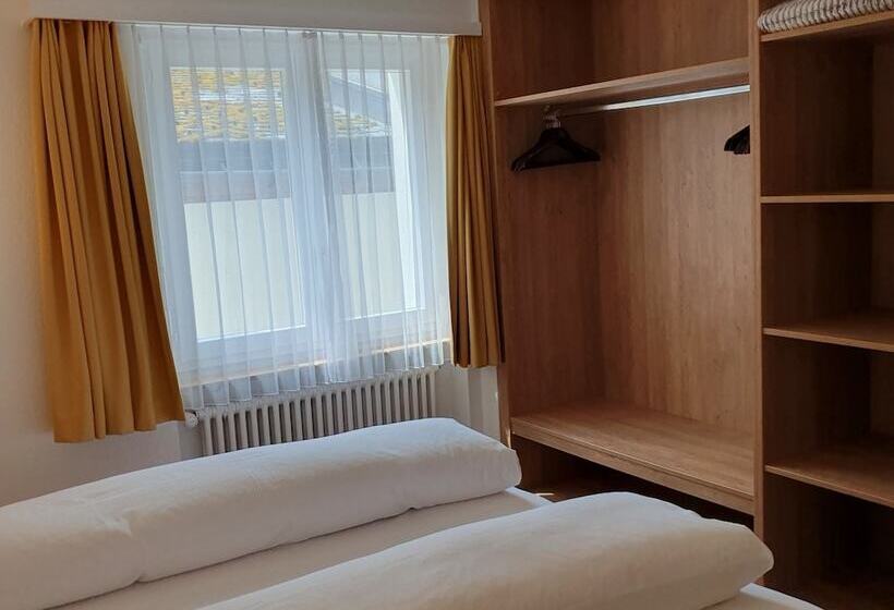 Семейные Апартаменты 3 Спальни, Dala Hotel & Apartments