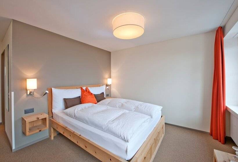 舒适型房间, Donatz