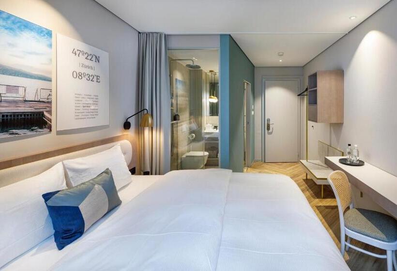 اتاق استاندارد, Felix