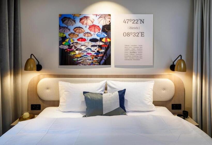 اتاق استاندارد, Felix