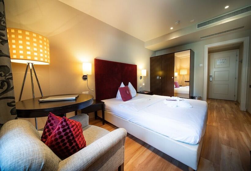 スーペリアシングルルーム, Krebs Interlaken