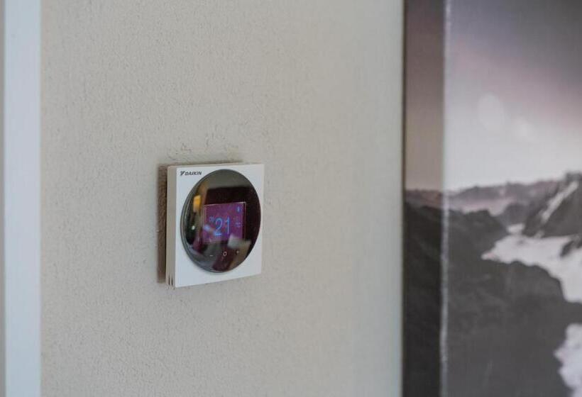 スタンダードルーム, Krebs Interlaken