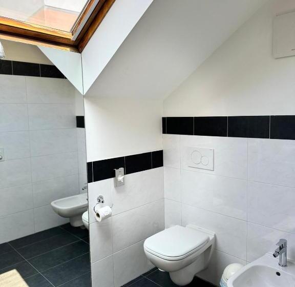 جناح عائلي, Locanda Castagnola