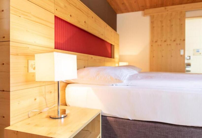 غرفة ديلوكس مزودة بشرفة, Meisser Lodge