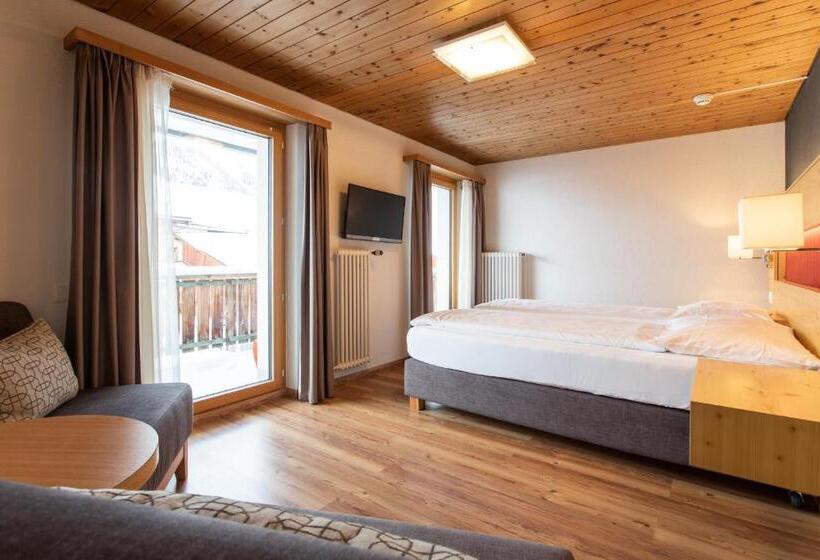 غرفة عائلية, Meisser Lodge