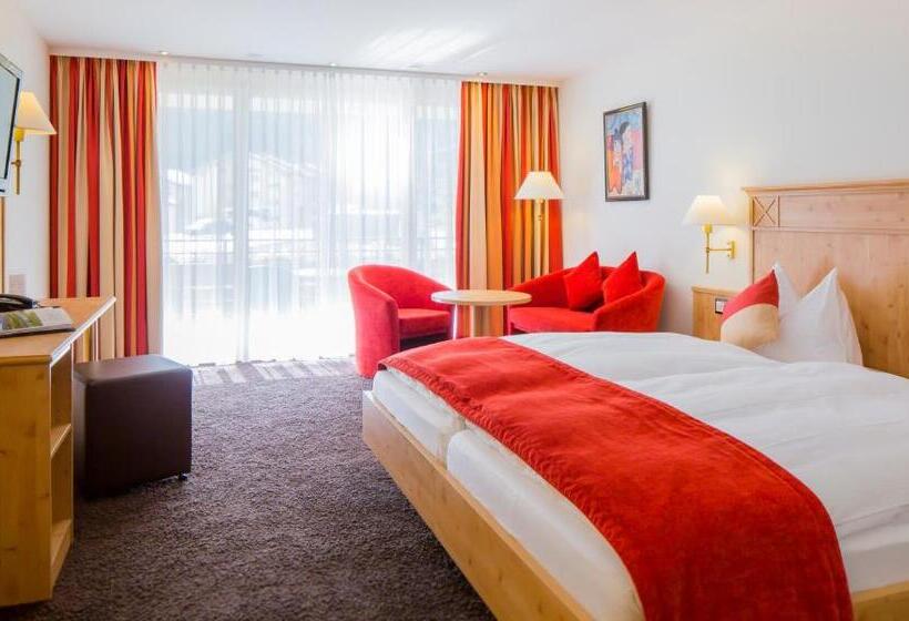 חדר סטנדרט מותאם לאדם עם מוגבלויות, Taescherhof