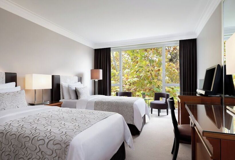 اتاق سوپریور با چشم‌انداز شهر, President Wilson, A Luxury Collection Hotel, Geneva