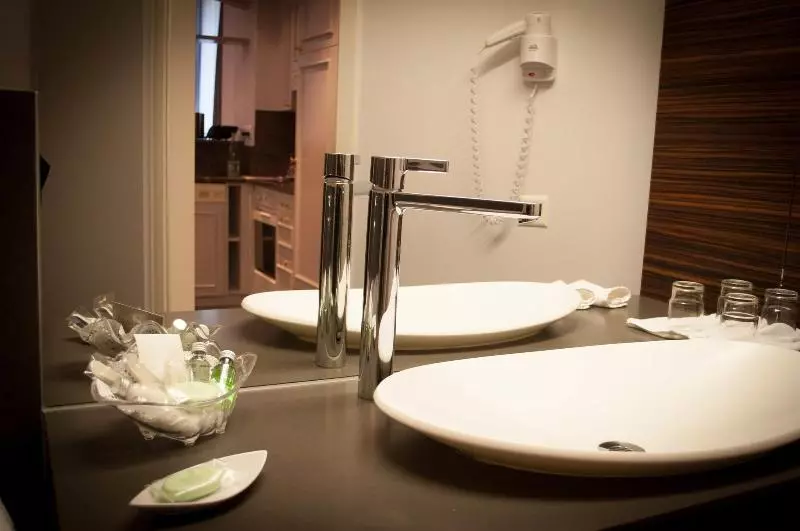 シングルデラックスルーム, Romantik Hotel Beau Rivage Weggis