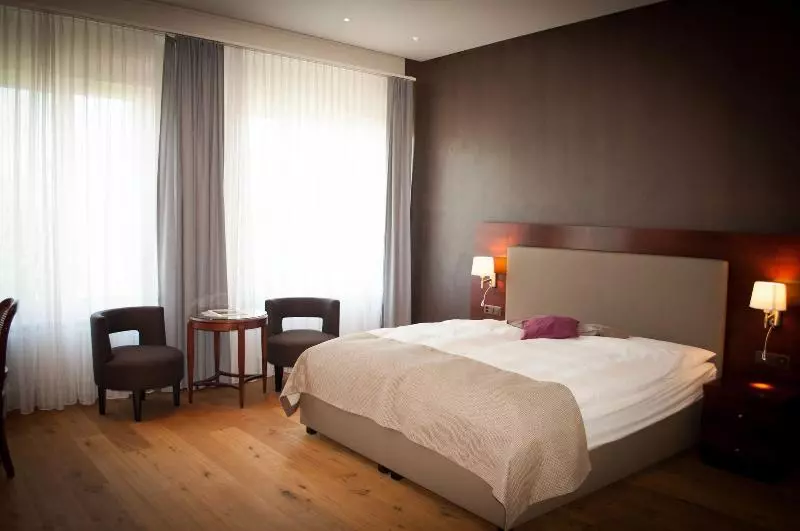 シングルデラックスルーム, Romantik Hotel Beau Rivage Weggis