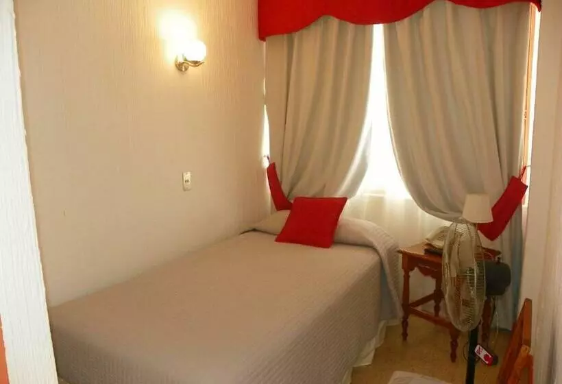 Executive Einzelzimmer, Savona
