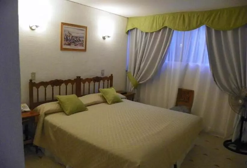 Executive Einzelzimmer, Savona