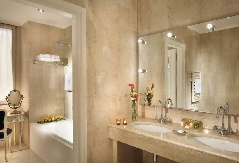 Номер Deluxe Вид на Озеро, Splendide Royal