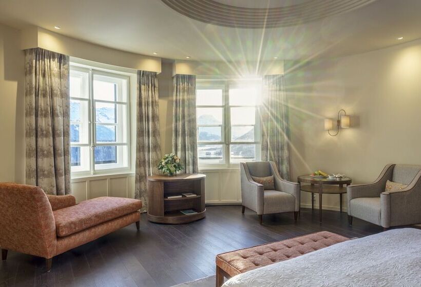 小型套房, Suvretta House