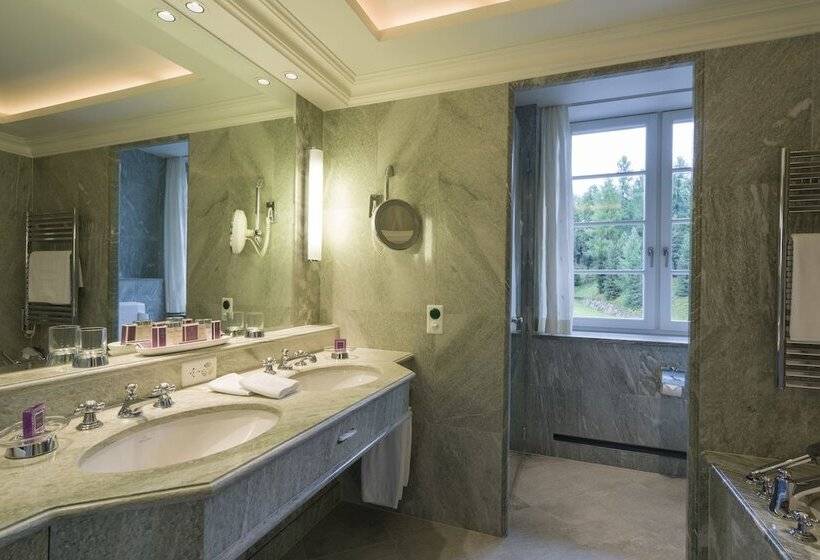 高级大房间, Suvretta House