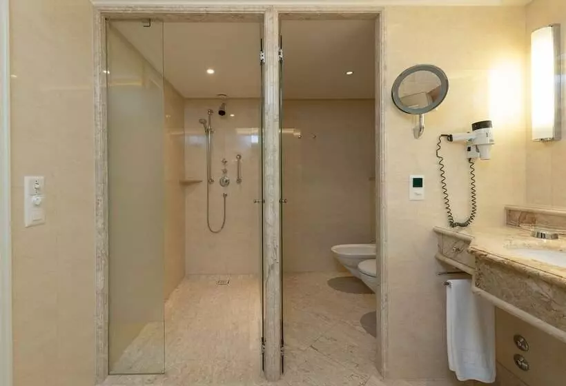 Chambre Supérieure, Suvretta House