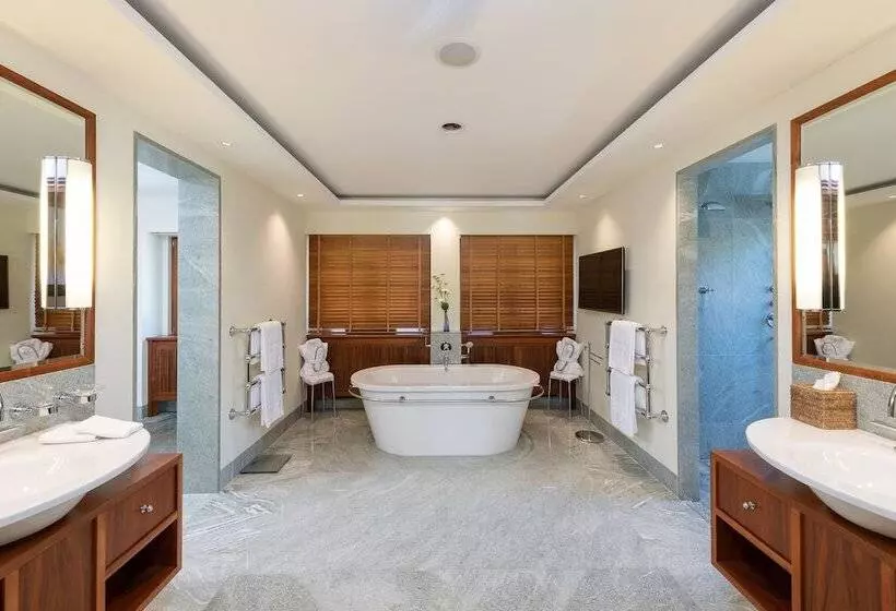 Suite, Suvretta House