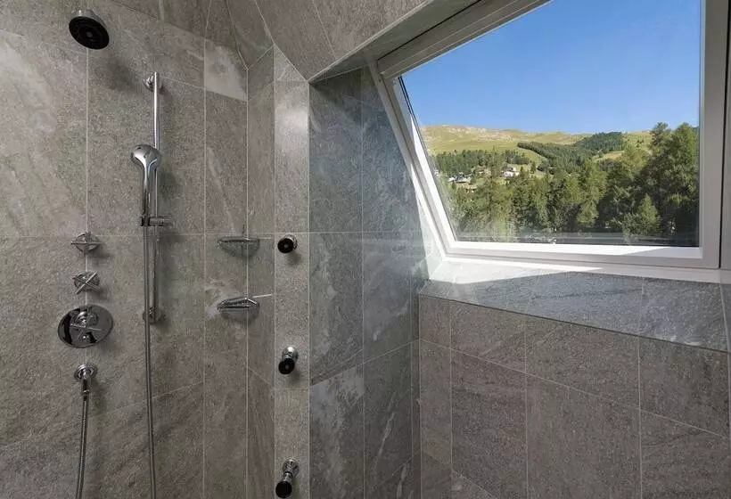 Suite, Suvretta House