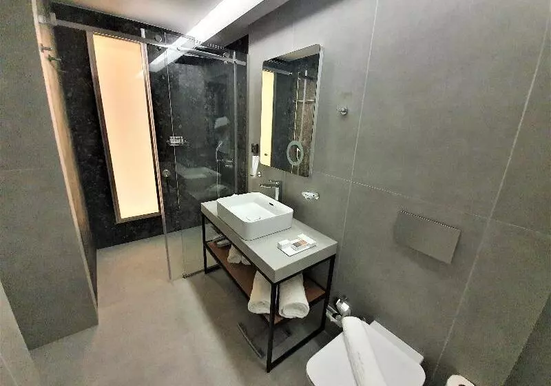 Chambre Supérieure, Suvretta House