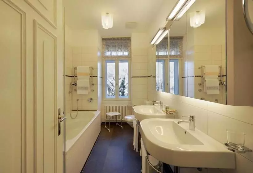 スーペリアールーム, Waldhaus Sils