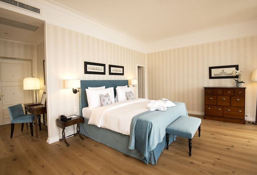 Klassisk Svit, Hôtel Des Trois Couronnes & Spa   The Leading Hotels Of The World