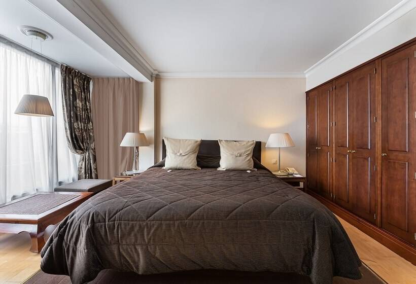 آپارتمان 1 خوابه, Royal Manotel