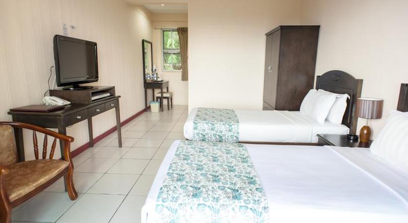 اتاق سوپریور یک تخته, Royal Manotel