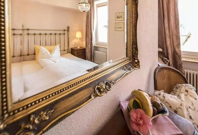 スタンダードシングルルーム, Swiss Historic Hotel Villa Carona