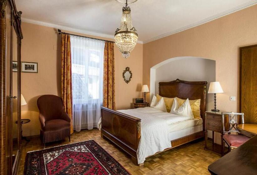 スタンダードルーム, Swiss Historic Hotel Villa Carona