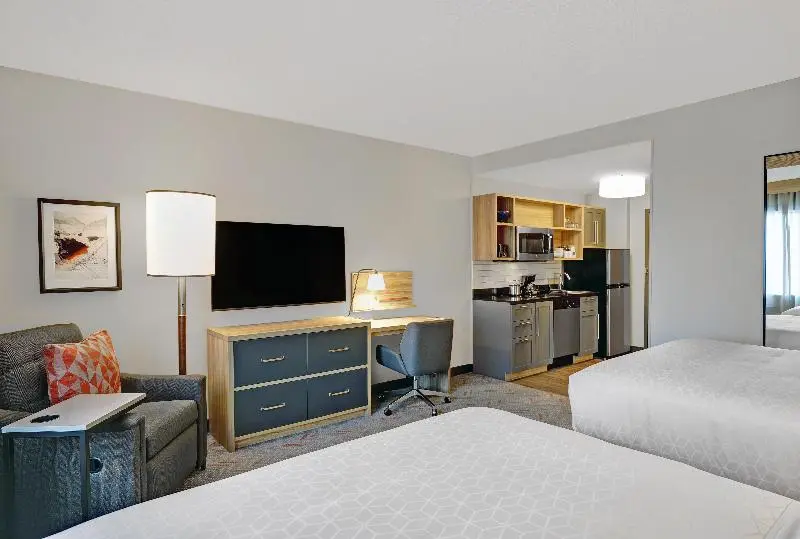 سوییت, Garner Hotel Berlin - Messe by IHG