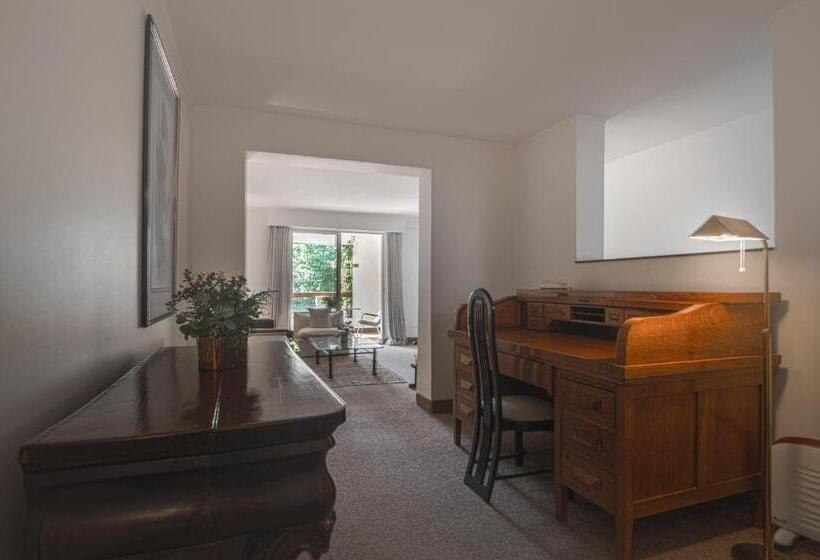 סוויטה משפחתית, Acacias De Vitacura