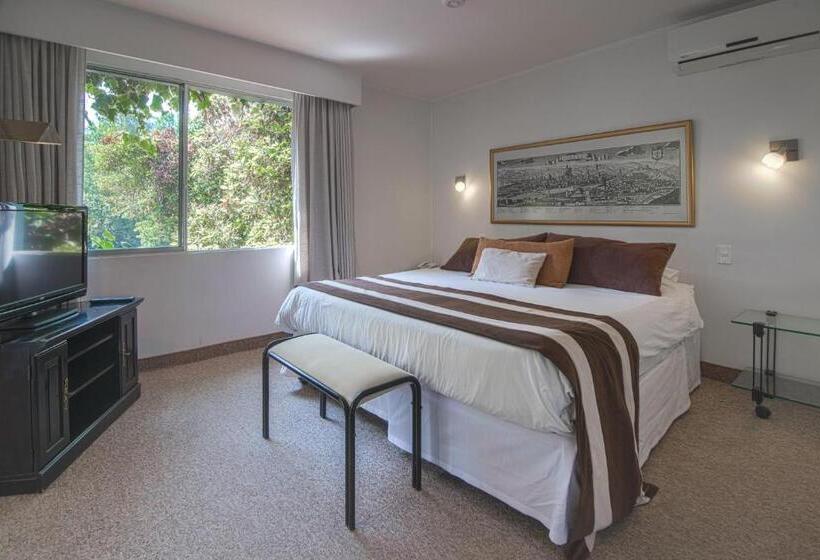 סוויטה משפחתית, Acacias De Vitacura