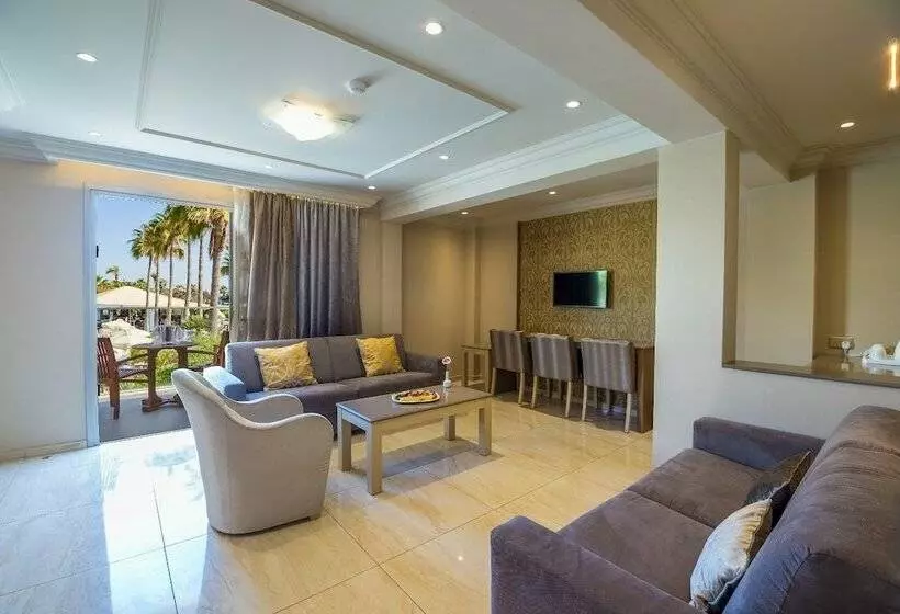 Suite Queen Bed, Adams Beach Hotel & Spa