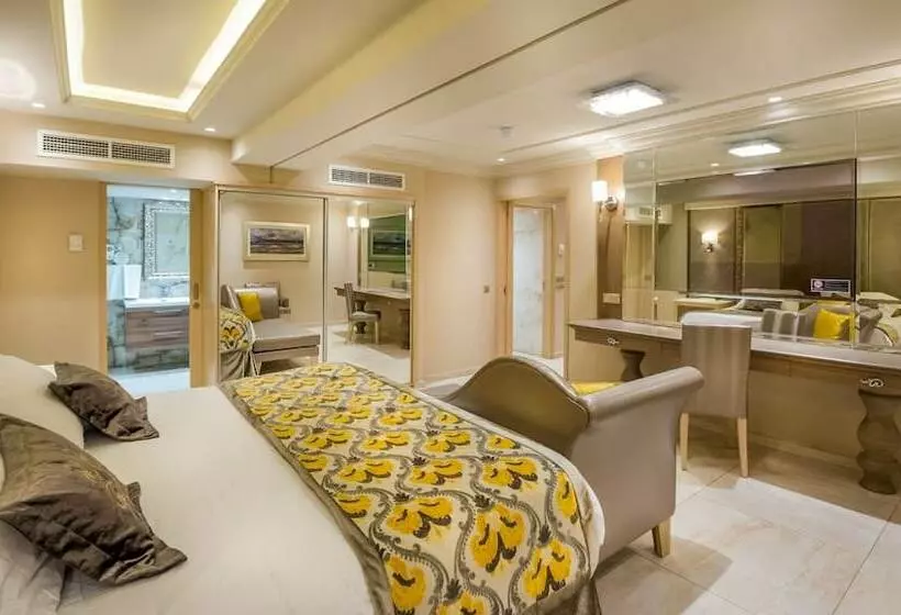 Suite Queen Bed, Adams Beach Hotel & Spa