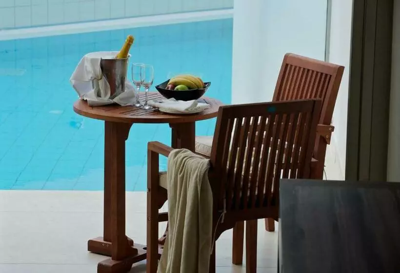 Deluxe-huone, Adams Beach Hotel & Spa