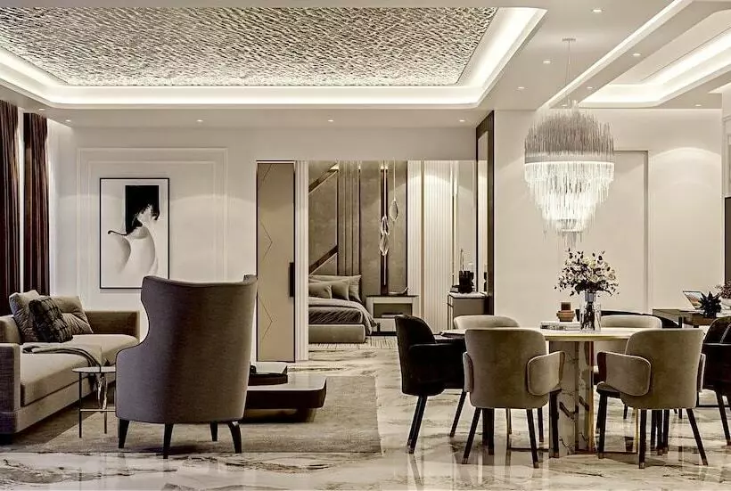 Royal-sviitti, Adams Beach Hotel & Spa