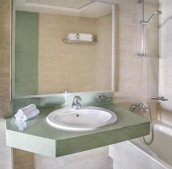 Deluxe Suite Sea View, Atlantica Miramare Beach