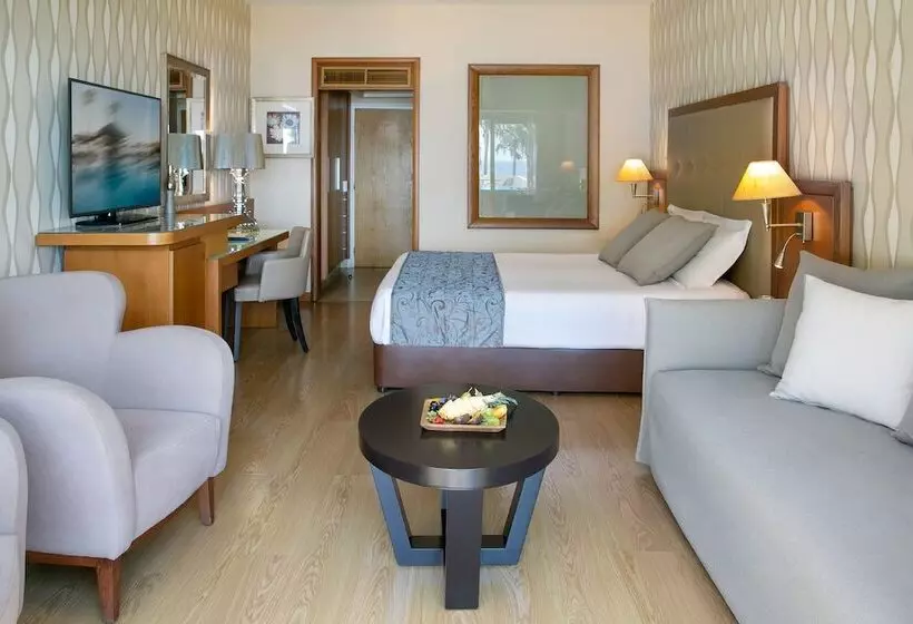 Deluxe Suite Sea View, Atlantica Miramare Beach