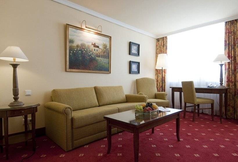 标准间, City House