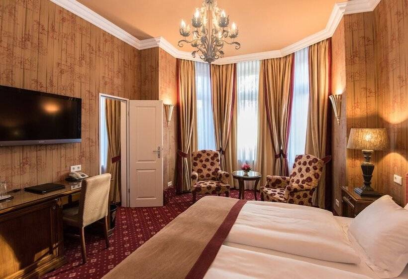 舒适型房间, City House