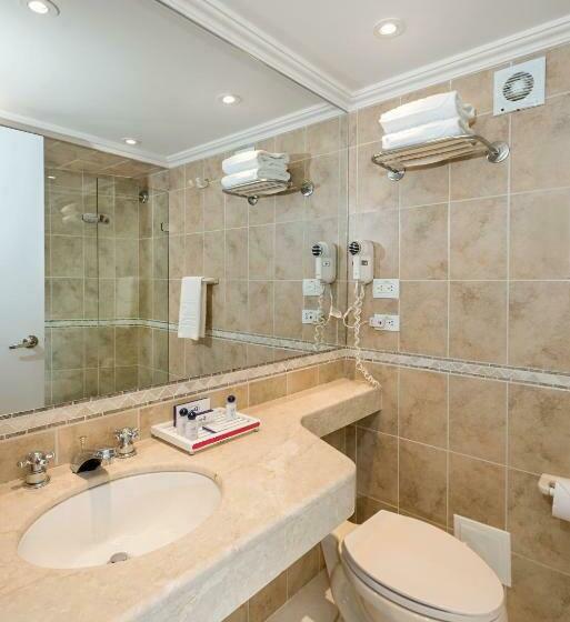 스위트, Dann Cartagena