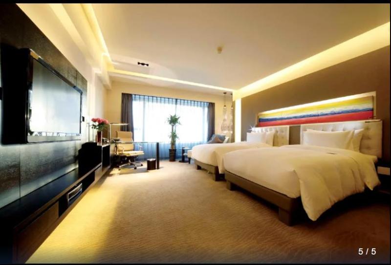 Номер Executive, Furama Hotel Dalian