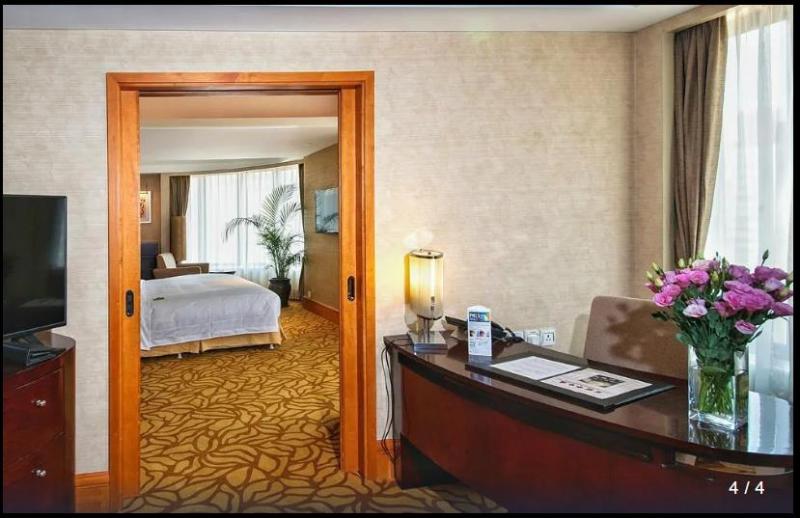 سوییت, Furama Hotel Dalian