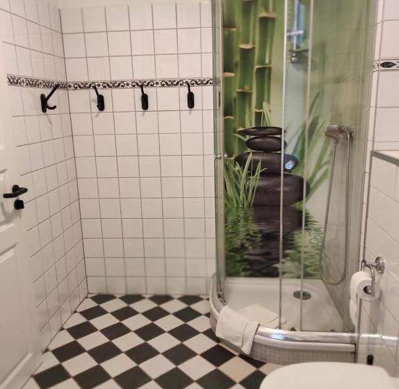 Appartement met 2 Slaapkamers en Terras, Gunia